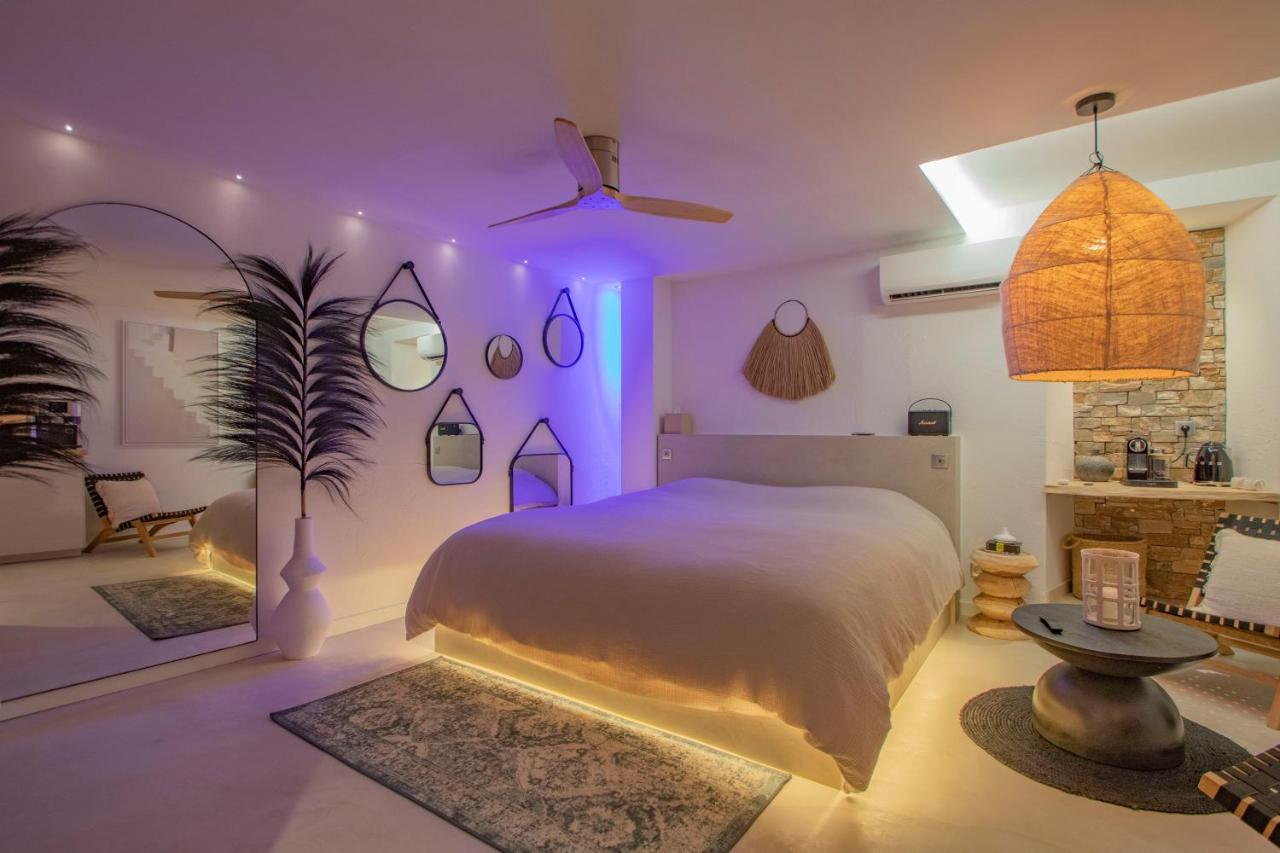 Les Bains D'Eros Hotel Cuers Luaran gambar
