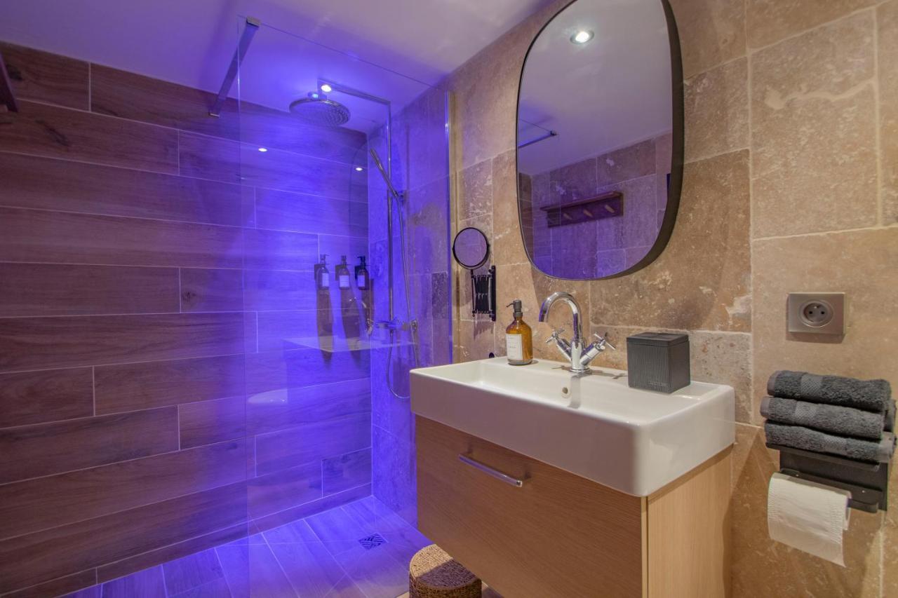 Les Bains D'Eros Hotel Cuers Luaran gambar