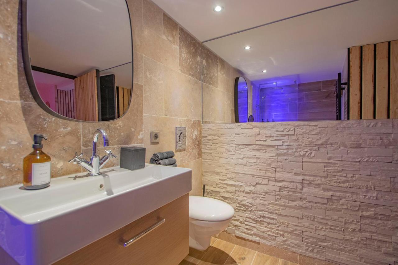Les Bains D'Eros Hotel Cuers Luaran gambar